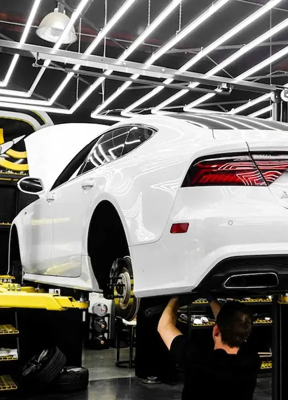 Automotriz y manufactura